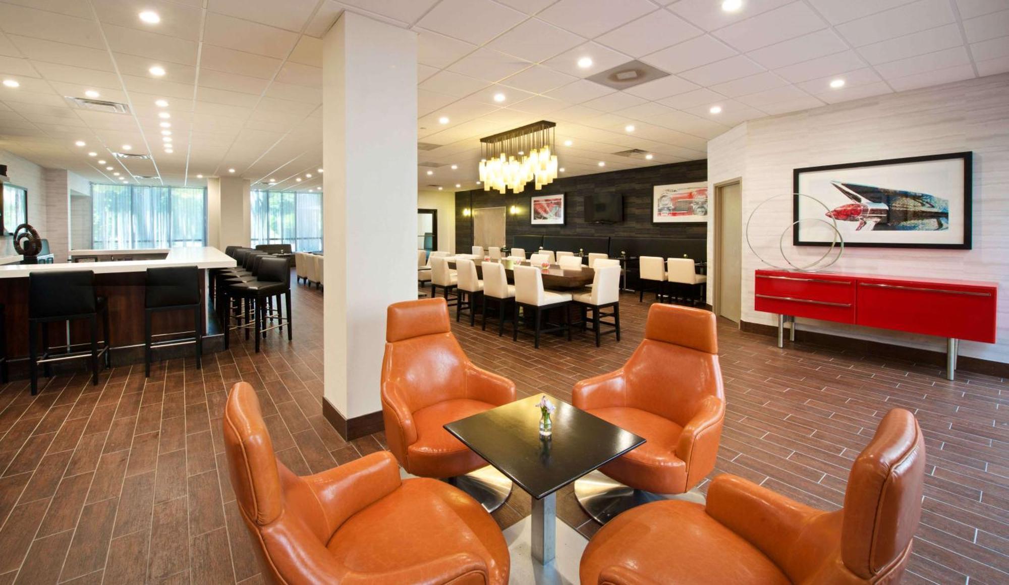 Embassy Suites By Hilton Detroit - Livonia/Novi Exteriér fotografie