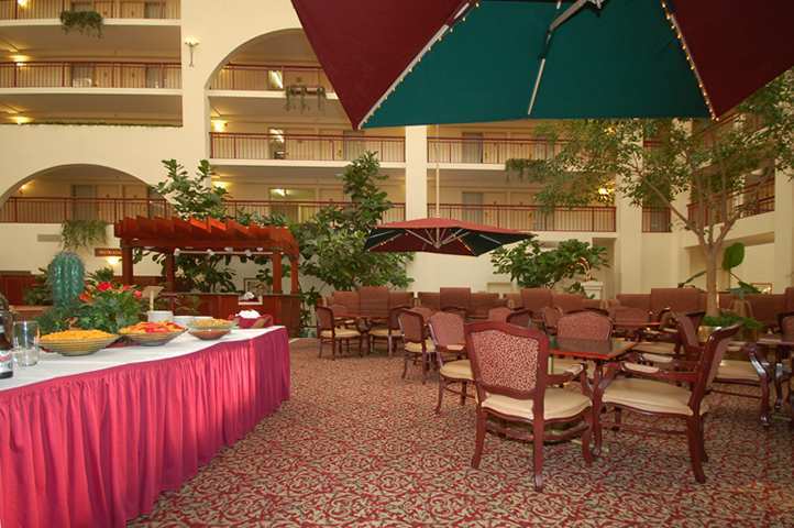 Embassy Suites By Hilton Detroit - Livonia/Novi Exteriér fotografie